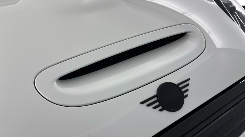 MINI Hatchback 135kW Cooper S Level 2 33kWh 3dr Auto Electric Hatchback